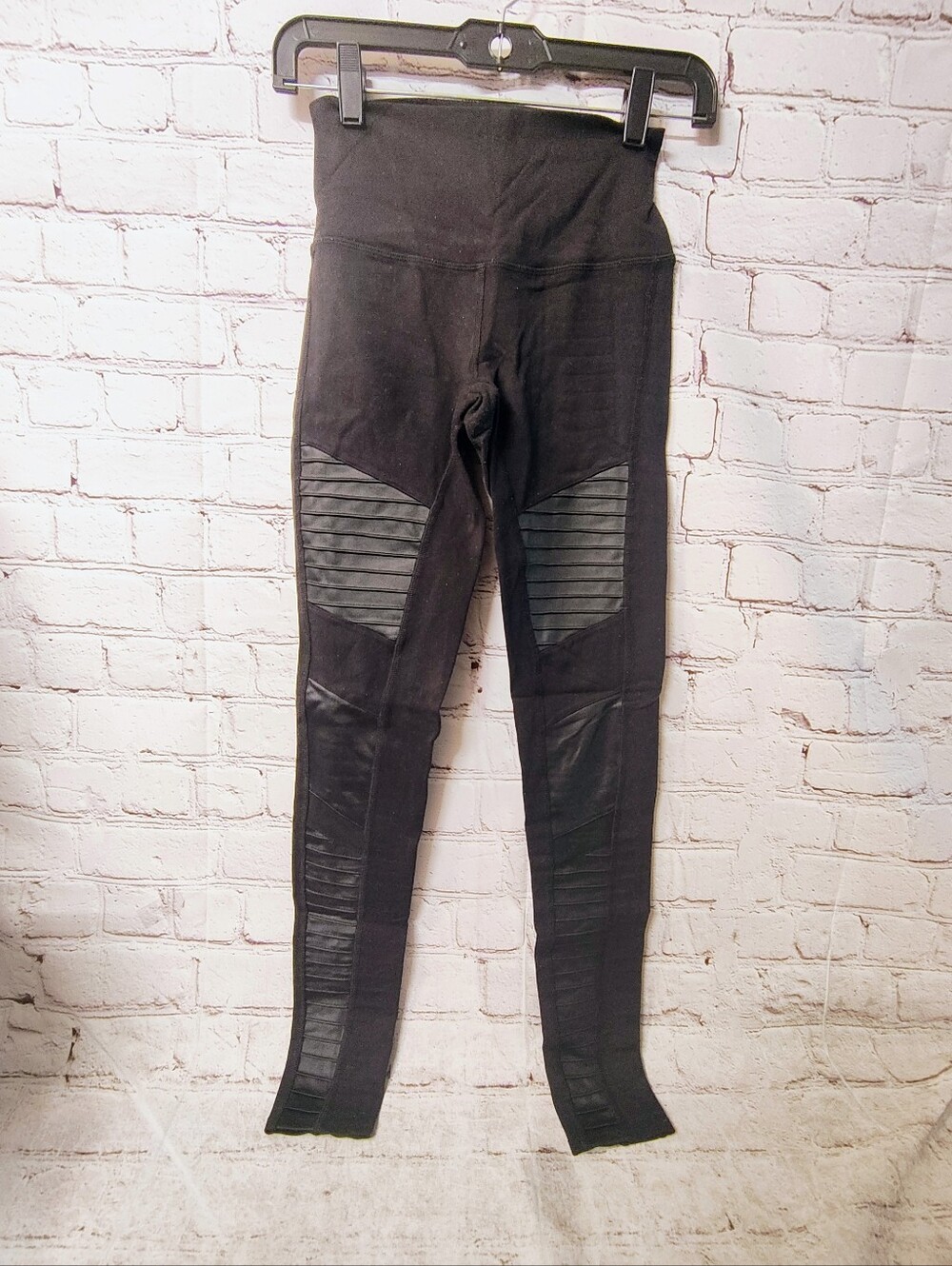 Alo Yoga Black Leggings XS Moto Ribbed Yoga Stretch
